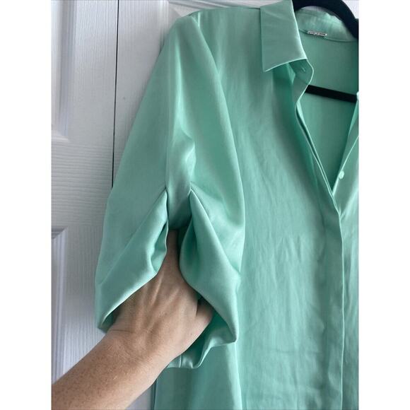 Alexis Button Up Small Blouse Career Light Green Sateen Flowy Garden Feminine - Picture 3 of 9